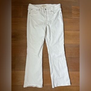 Madewell Women's Mid-Rise Kick Out Jeans White size 29